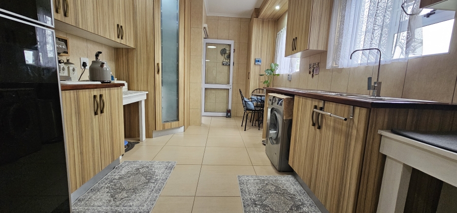 4 Bedroom Property for Sale in Country Club Western Cape